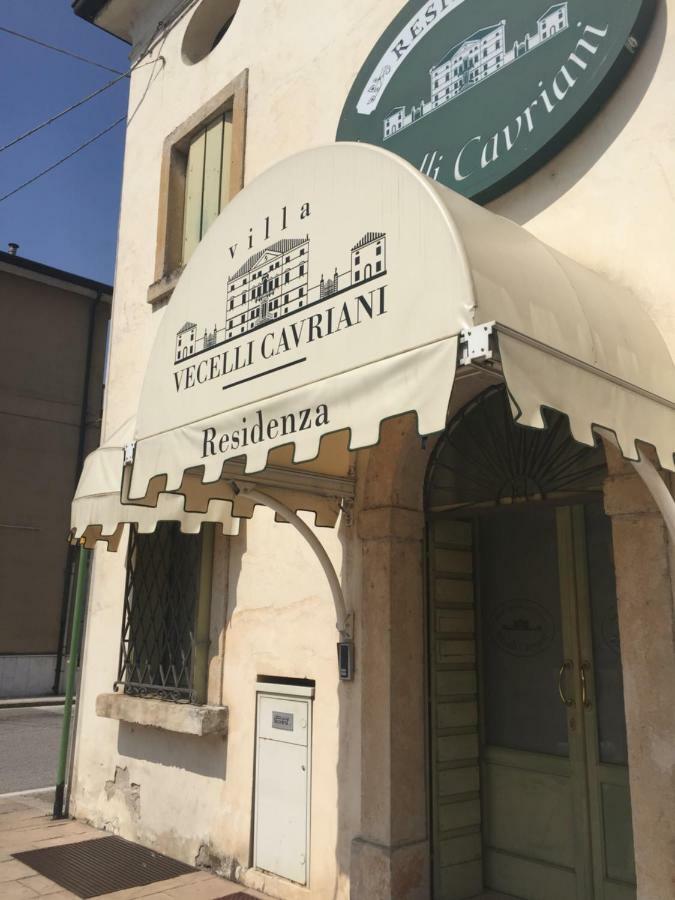 Villa Vecelli Cavriani Mozzecane Exteriör bild